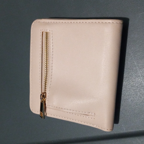 Forever 21 pink studded wallet - Picture 4 of 5